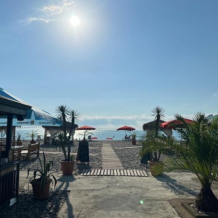 Kvariati Palma Hotel Bagian luar foto
