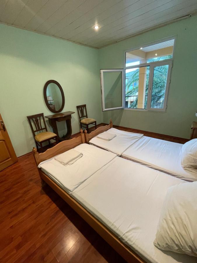 Kvariati Palma Hotel Bagian luar foto