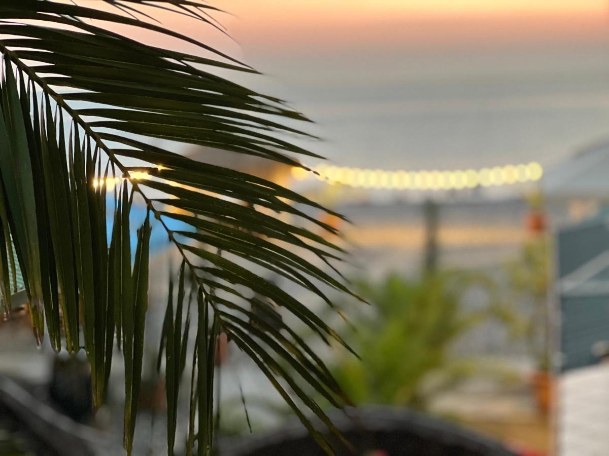 Kvariati Palma Hotel Bagian luar foto